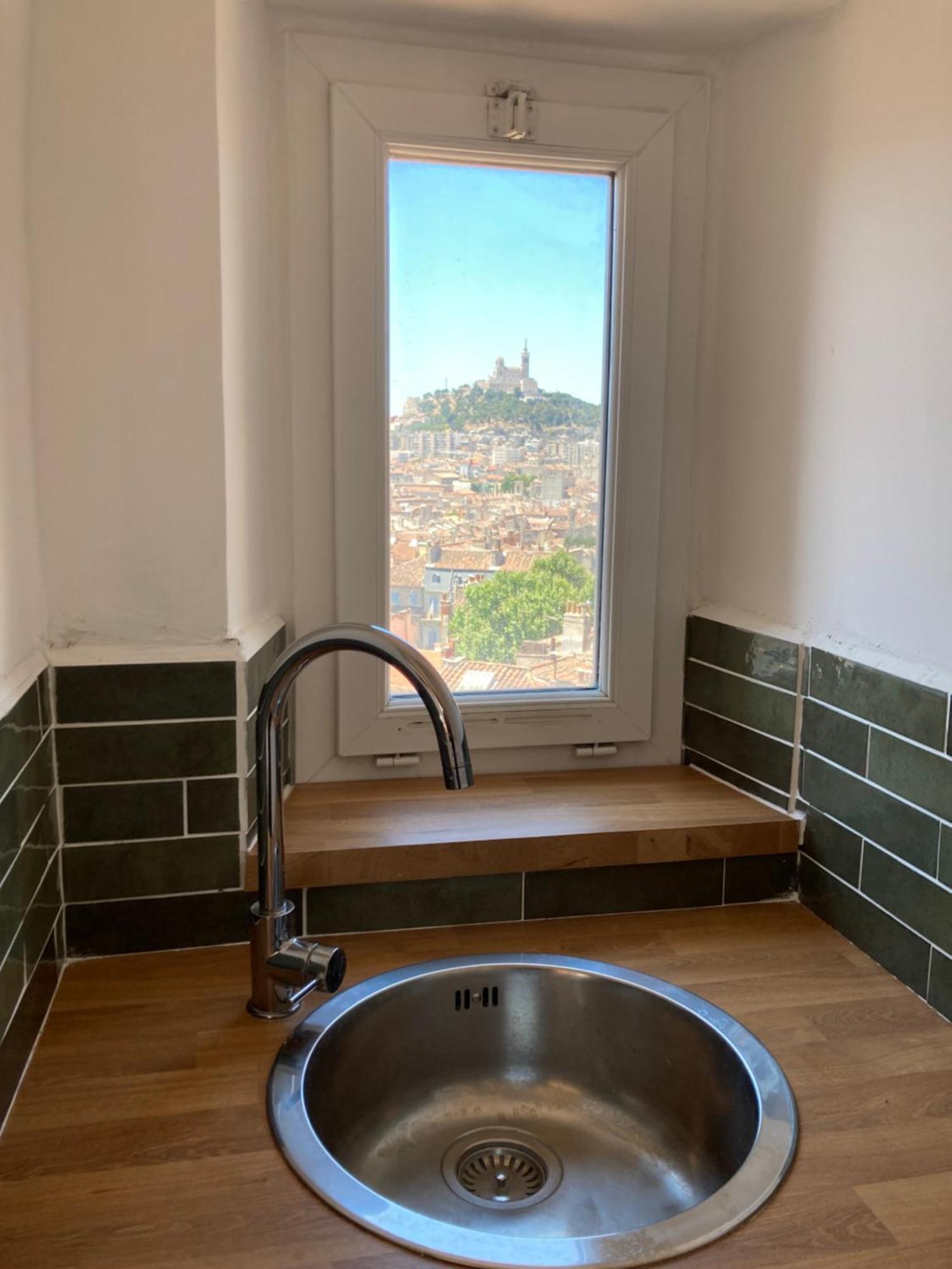 Apartment Nid Douillet Avec Vue Incroyable Marseille